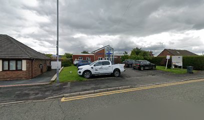 (Shaw) St Andrew's Methodist Church