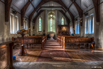 (Duncton) Holy Trinity
