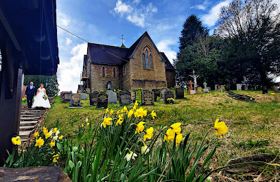 (Ystrad Mynach) Holy Trinity